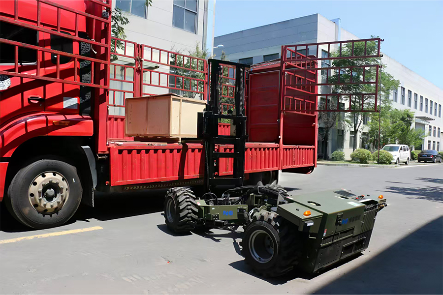 隨車叉車HCBM214